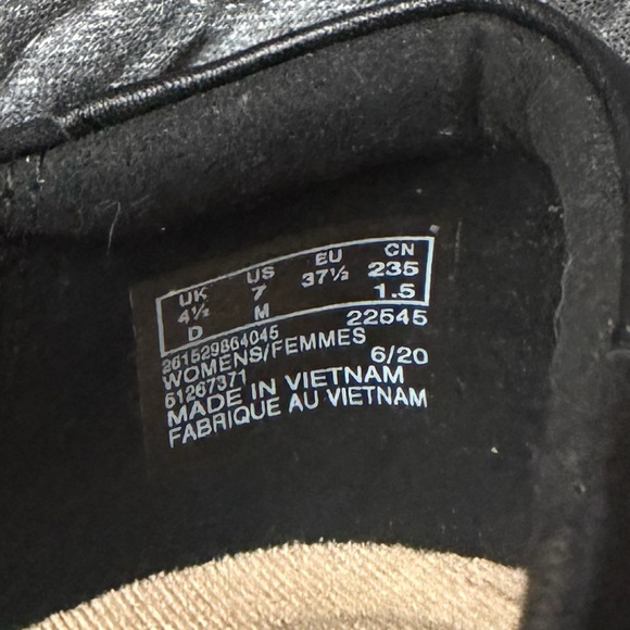 Clarks Black Heeled Leather Slip On Clogs, Size 7, EUC - Picture 7 of 7